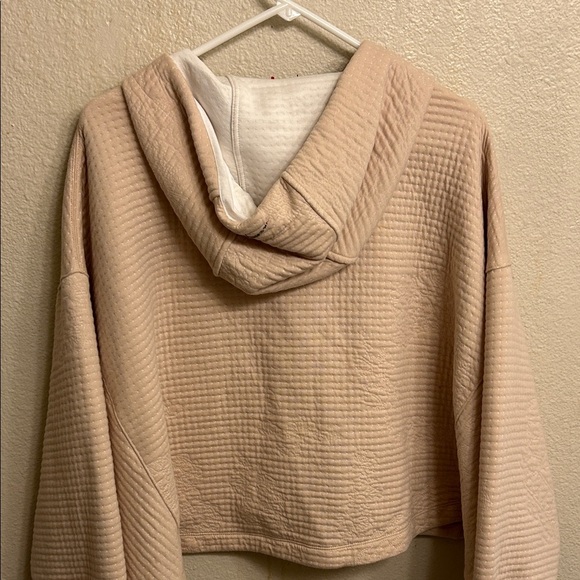 Nike Women Yoga Therma Fit Cream Quilted Hoodie Size Large - Picture 6 of 6